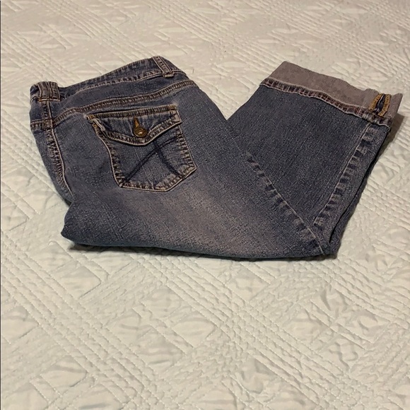 Capris